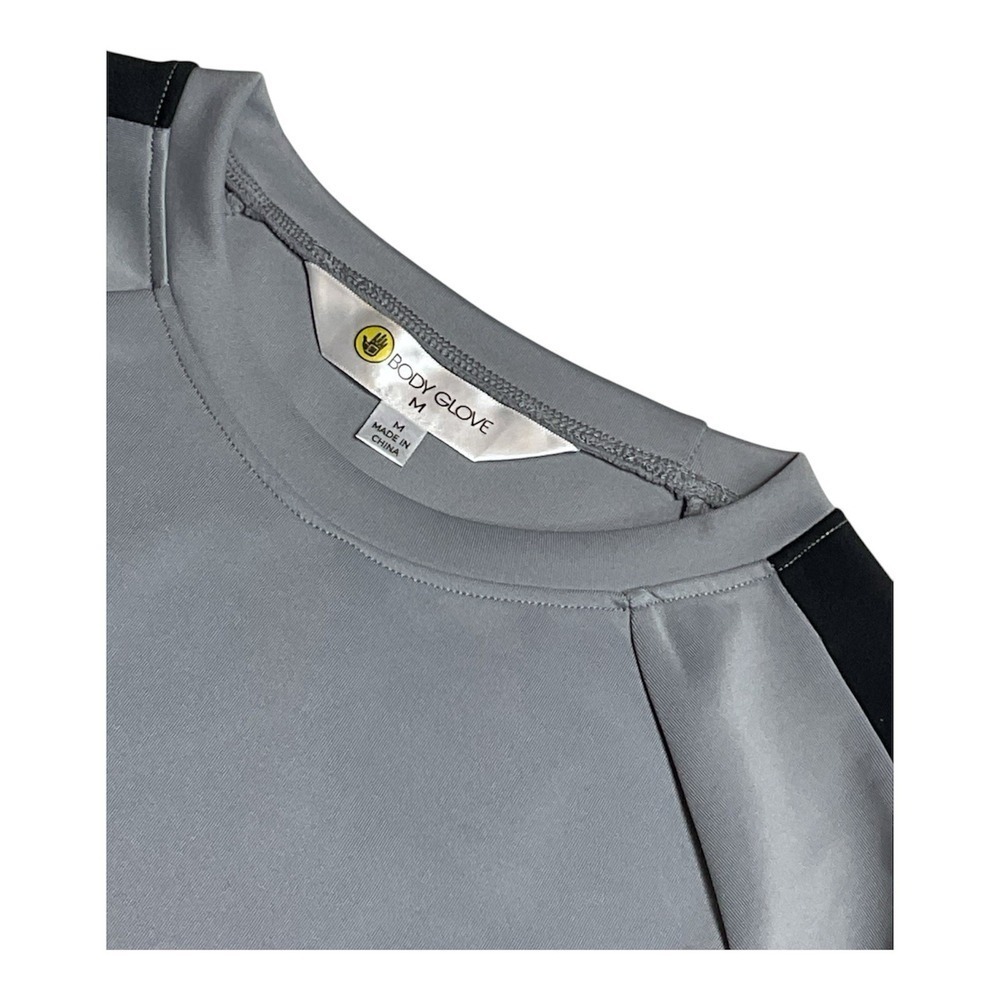 Body Glove Gray Pullover Sweatshirt, Black Stripe Sleeve,‎ Size M